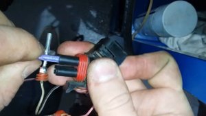 Как разобрать разъем лямбды Ваз подручными средствами