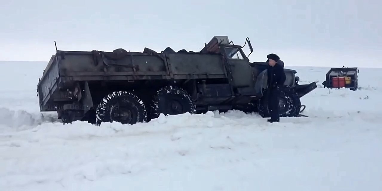 Дороги севера водители камаз урал