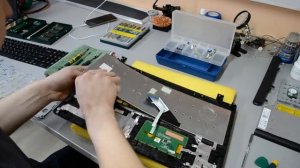Замена клавиатуры Acer E1-572G