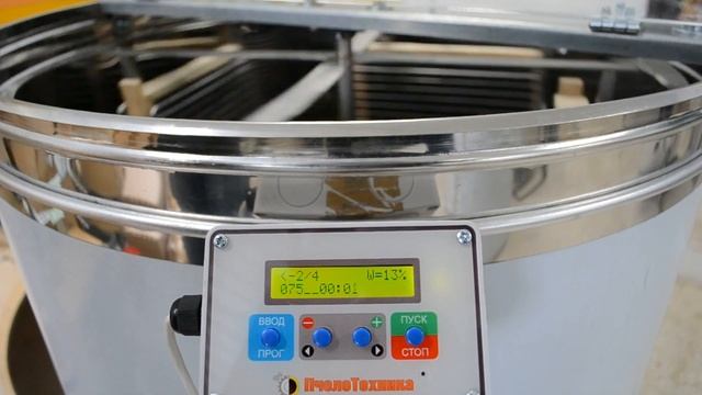 Электроприводы для медогонок от компании Пчелотехника смотреть онлайн