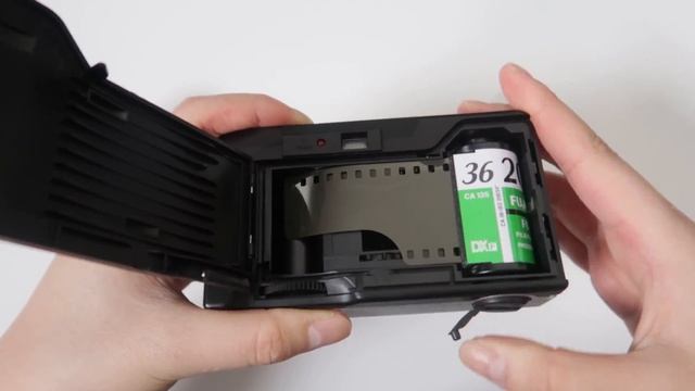 Capturing Moments on 35mm Film - Kodak Ektar H35 смотреть онлайн