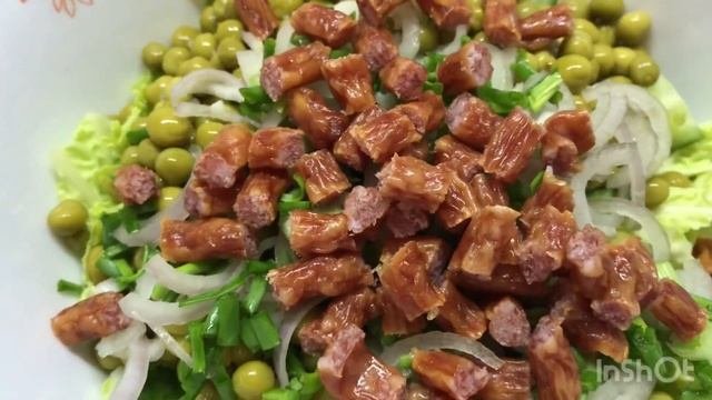 Салат с сухариками #сухарики #салатрецепт #горошек #полезно