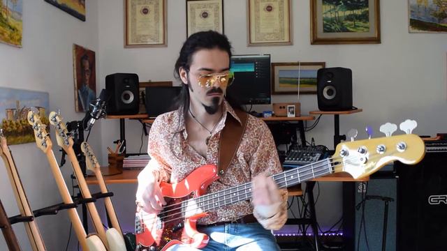 Betty Davis - Shoo-B-Doop And Cop Him (Bass Cover) смотреть онлайн