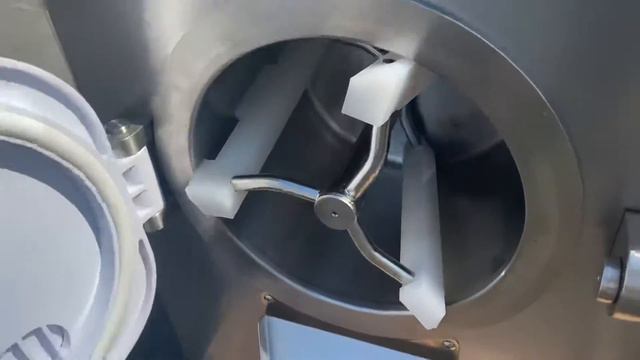 ETL NSF UL Carpigiani Batch Freezer Blast Freezer Whipped Cream Ice Cream Gelato смотреть онлайн