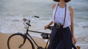 Canon EOS R5 Color Grading Test (4K 120fps)