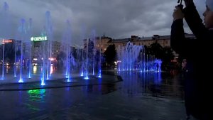 Поющие фонтаны на эспланаде Пермь!