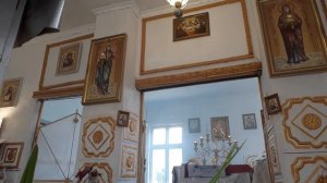 Ми  що  Херувими  тайно  з  великим  входом.