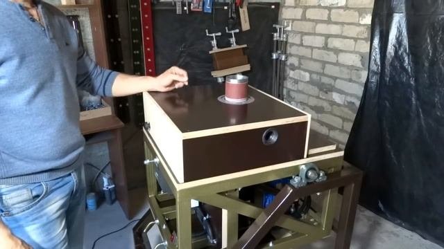 Универсальный шлифовальный станок