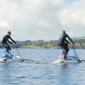 Водный велосипед