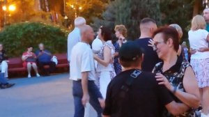 Танцы в парке Горького Харьков Июль 2021