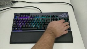 ASUS ROG STRIX FLARE II ANIMATE LIGHTS