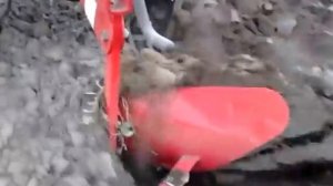 Мотоблок Салют 5 пашет