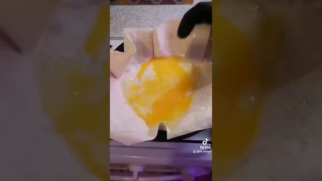 Максимально сытный, диетический рецепт вкусного перекуса из лаваша. Влюбится можно с первого раза смотреть онлайн