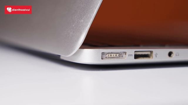 MACBOOK AIR 2017 - 4 Năm Bên Cạnh Mình, Đã Đến Lúc Chia Tay !!! смотреть онлайн