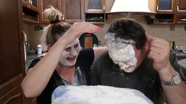 VLOG Играем в камень ножницы бумага смотреть онлайн