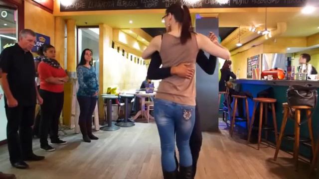 Kizomba lundis a Movida Lausanne avec KizombaYOU ;) смотреть онлайн