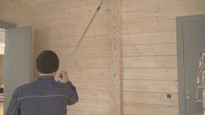 Мойка, чистка стен из бруса. Уборка после ремонта. Обеспыливание