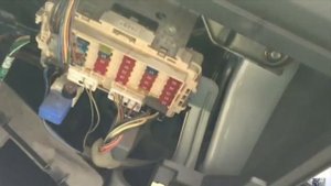 Не открывается авто с брелка сигнализации OVERRIDE