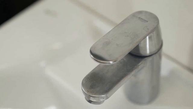 Уборка в сан узле? Больше не проблема с составами А6 и А9 смотреть онлайн