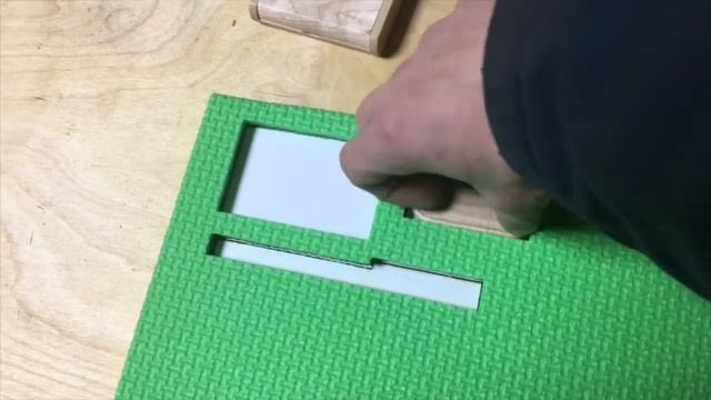 Ложемент для гравировки на лазерном ЧПУ станке по дереву