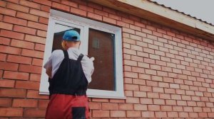Пластокно окна с защитой от взлома