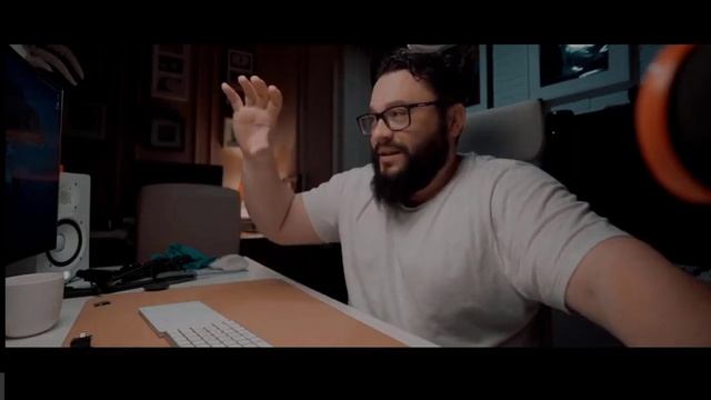 Гарик Тарано об анаморфотном объективе Sirui. смотреть онлайн