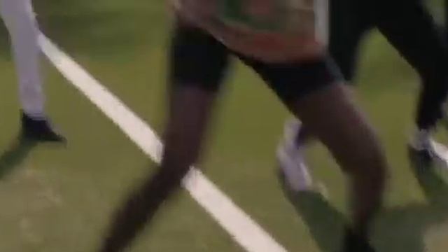 Влюбилась самого популярного парня из школы || Мари&Алиту смотреть онлайн