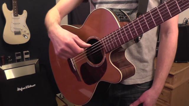 How to hold the guitar & avoid bad posture смотреть онлайн