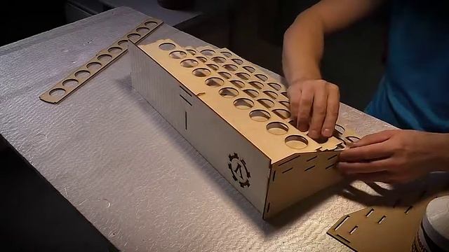 Собираем подставку для красок GW 50 смотреть онлайн