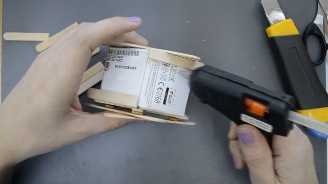 Ёлочная игрушка - домик смотреть онлайн