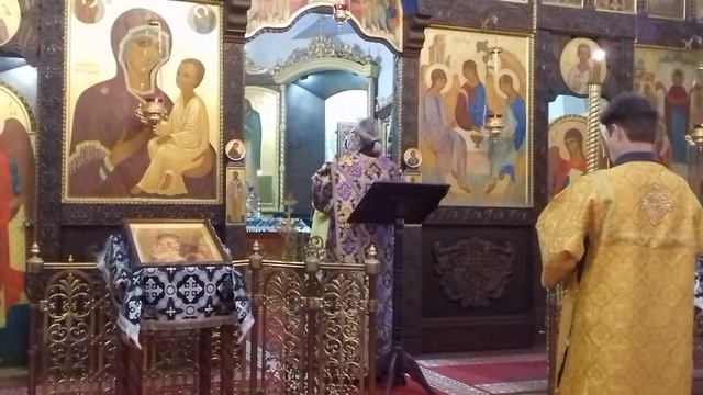 Апостол и Евангелие. Ранняя врскресная Литургия. Торжество православия. Марфо-Мариинская обитель смотреть онлайн