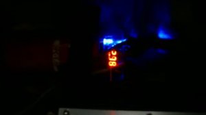 Усилок (450 W) с кондером (1 F) под креслом!