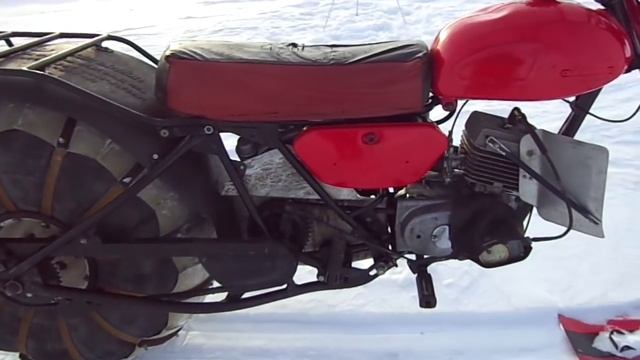 Самодельный снегоход-байк двухопорный с передней лыжей смотреть онлайн