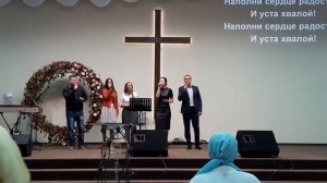 Рано утром встану на восходе дня. Прославь Иисуса (песня)