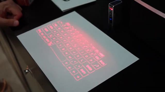 Обзор лазерной клавиатуры Cellulon Epic Keyboard смотреть онлайн