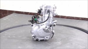 Двигатель для трицикла, 250 куб.см., жидкостное охлаждение