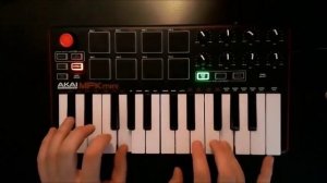Akai mpk mini - Live looping with FL Studio #1