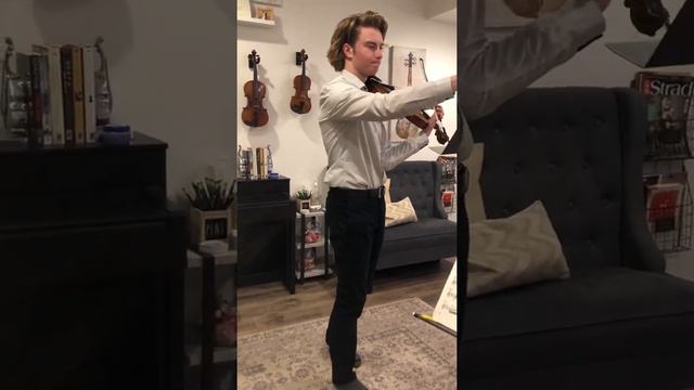 Eb Major Scale + D Minor Scale смотреть онлайн