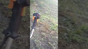 Как завести бензокосилку с помощью ручного стартера