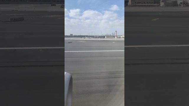 Посадка flydubai Boeing 737-800 в аэропорту Дубая (OMDB)