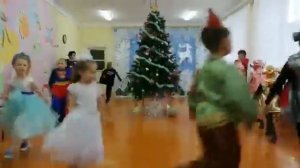 Танец-вход на Новогодний праздник
