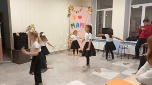 "Я маме эту песню подарю" ТАНЕЦ студия LOOK at ME