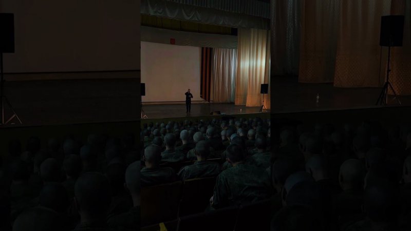 Олег Бодров приехал к пацанам в часть с Концертом! #russia #рекомендации #shorts