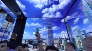 Поднятие на самое высокое здание Бурдж-Халифа 2023