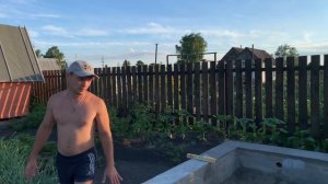 Выравнивание фундамента после снятия опалубки.