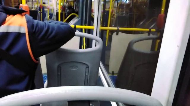 Я еду на автобусе смотреть онлайн