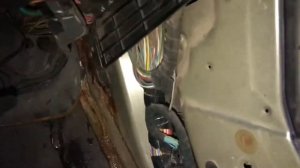 Замена ковра Е46. Вода в салоне E46