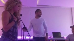 Шакира Shakira with Maluma - Chantaje