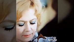 Облетают последние маки из к/ф Служебный Роман