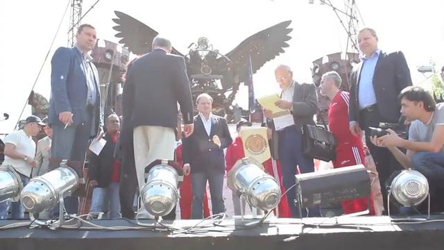 Nielsen vs. Chudinov - Weigh In смотреть онлайн